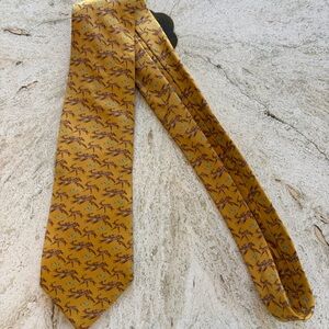 Hunting World Deer print silk tie